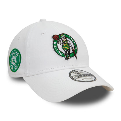 New Era 9FORTY Boston Celtics Baseball Cap - NBA Side Patch - Weiß-Grün