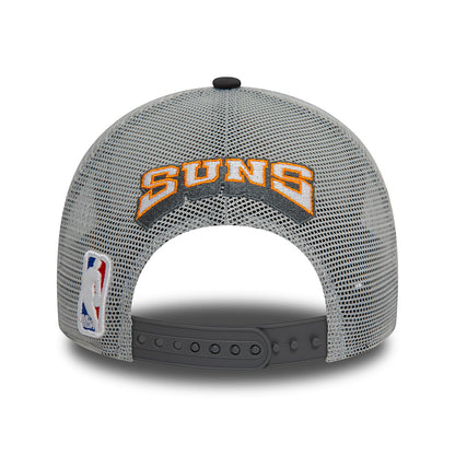 New Era A-Frame Phoenix Suns Trucker Cap - NBA Rear Arch - Grau-Graphitgrau