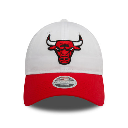 New Era Damen 9TWENTY Chicago Bulls Baseball Cap - NBA White Crown - Weiß-Rot