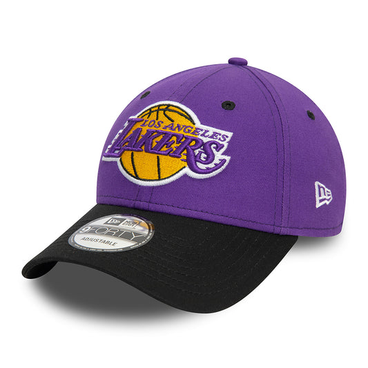 New Era 9FORTY L.A. Lakers Baseball Cap - NBA Side Patch - Lila-Schwarz