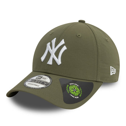 New Era 9FORTY New York Yankees Baseball Cap - MLB Recycled - Olivgrün-Weiß