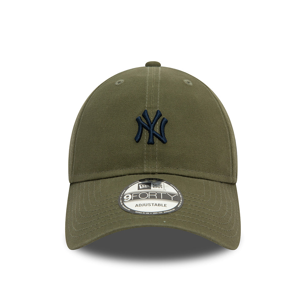 New Era 9FORTY New York Yankees Baseball Cap - MLB Washed - Olivgrün-Marineblau