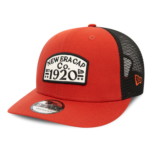 New Era 9FIFTY Pre-curved Trucker Cap - Rostrot-Schwarz