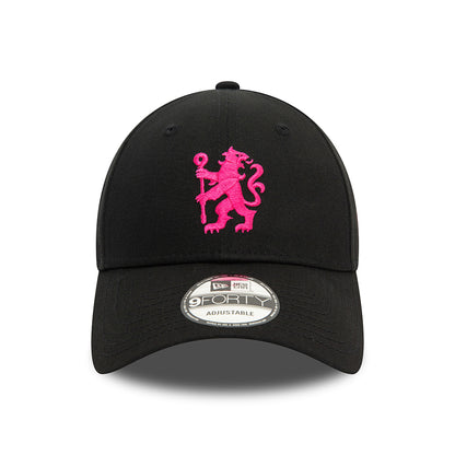 New Era 9FORTY Chelsea FC Baseball Cap - Lion Crest - Schwarz-Pink