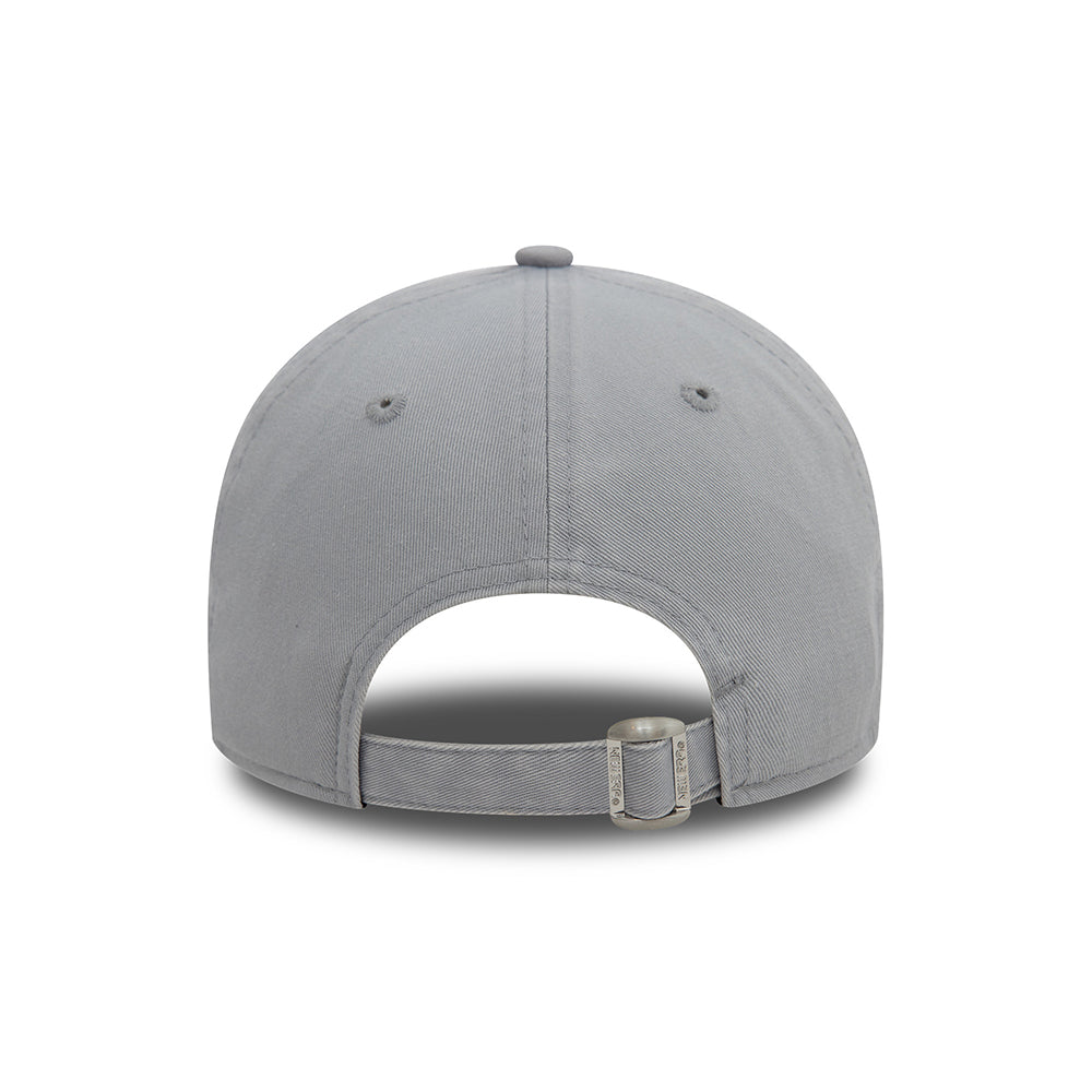 New Era 9TWENTY St. Moritz Baseball Cap - Washed Ski - Grau