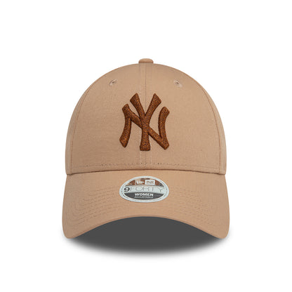 New Era Damen 9FORTY New York Yankees Baseball Cap - MLB Metallic - Taupe