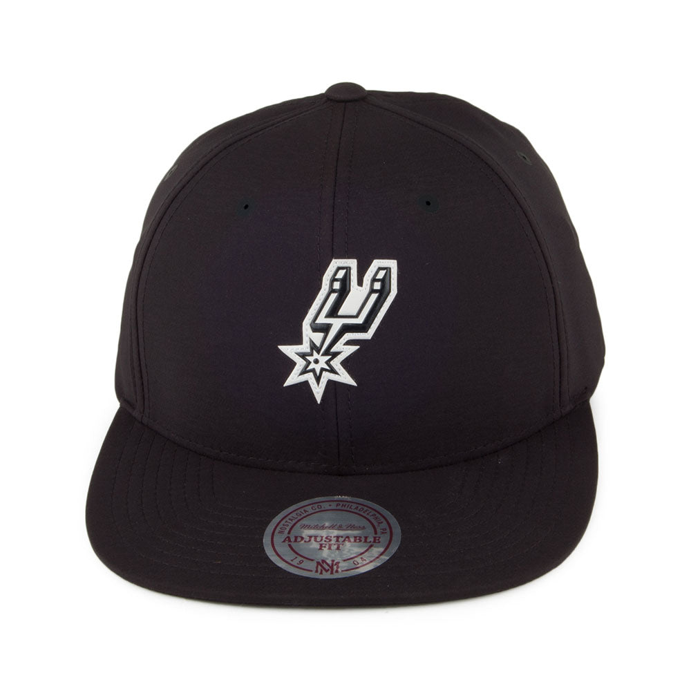 Mitchell & Ness San Antonio Spurs Cap - Karo Strapback - Schwarz