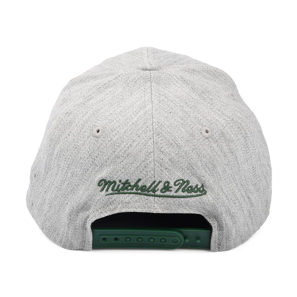 Mitchell & Ness Milwaukee Bucks Snapback Cap - NBA Team Heather Redline - Meliertes Grau