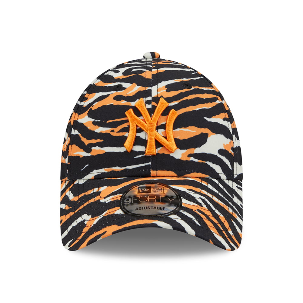 New Era 9FORTY New York Yankees Baseball Cap - MLB AOP Camo Print - Steingrau-Orange