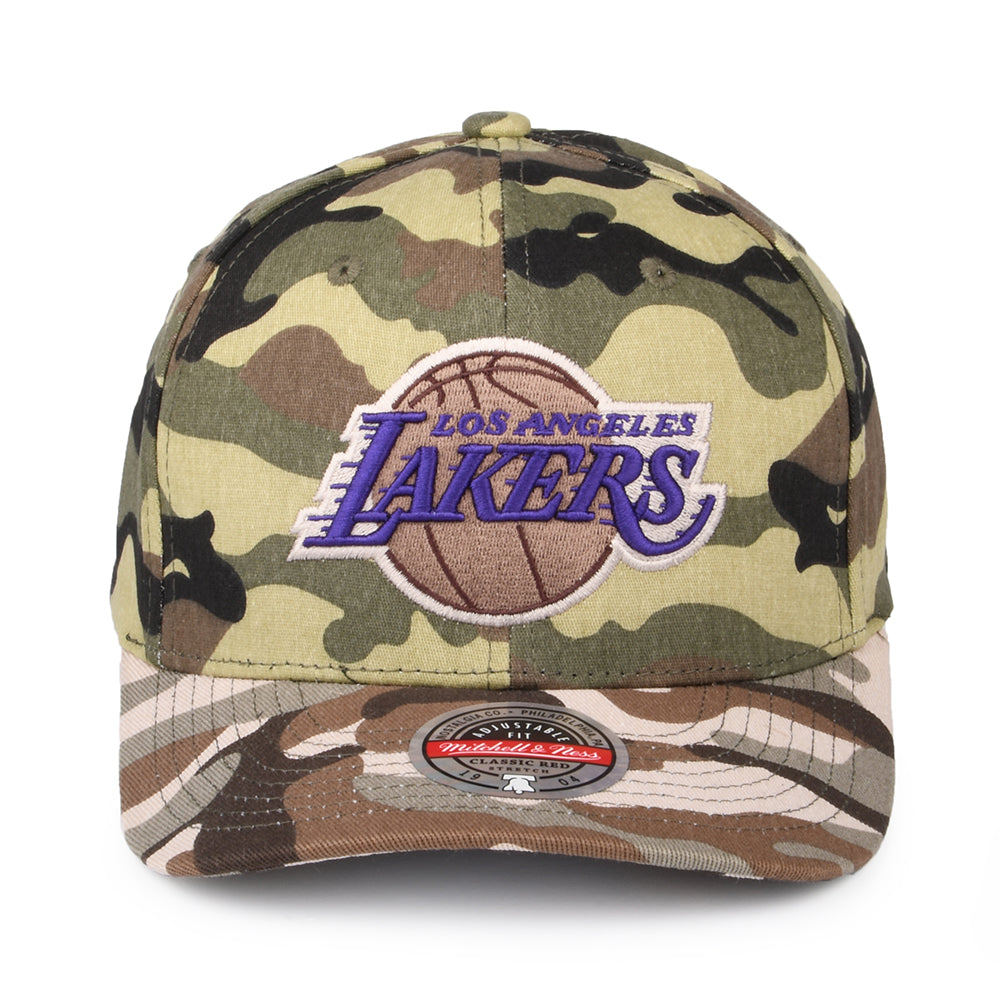 Mitchell & Ness L.A. Lakers Snapback Cap - NBA Woodland Desert Stretch - Tarnfarben